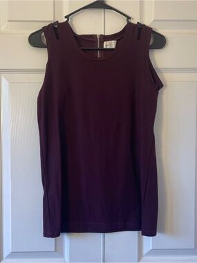 Glitz Maroon Crewneck Sleeveless Top